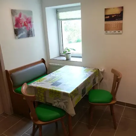 Gastehaus Lägenhet *